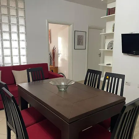 Ohrid Apartment Pogradec